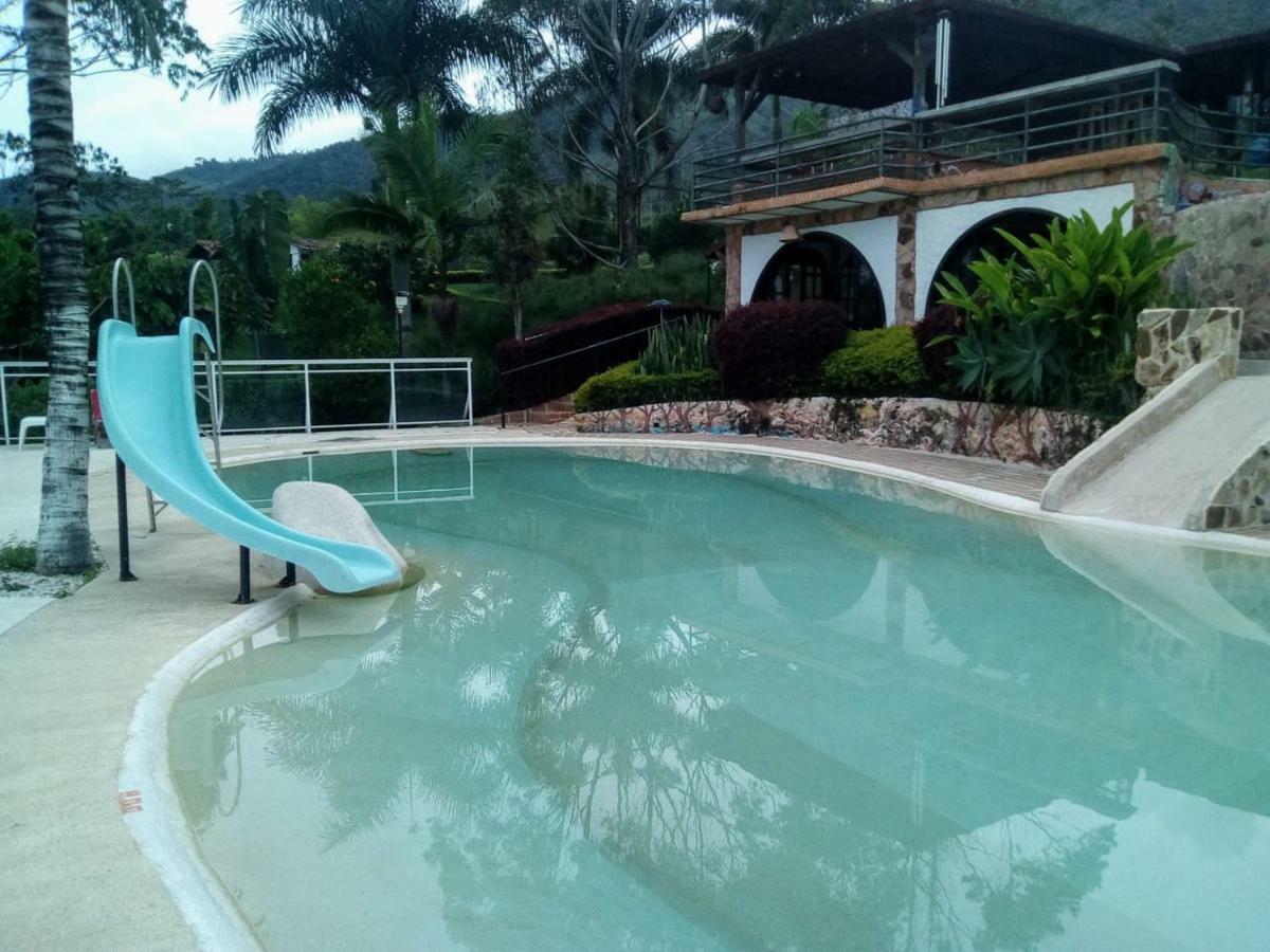Hotel La Cuspide Calimita Extérieur photo